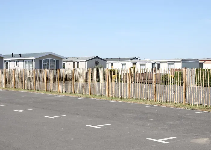 Cozy Caravan In Quiet Area Near - Caravan Brook