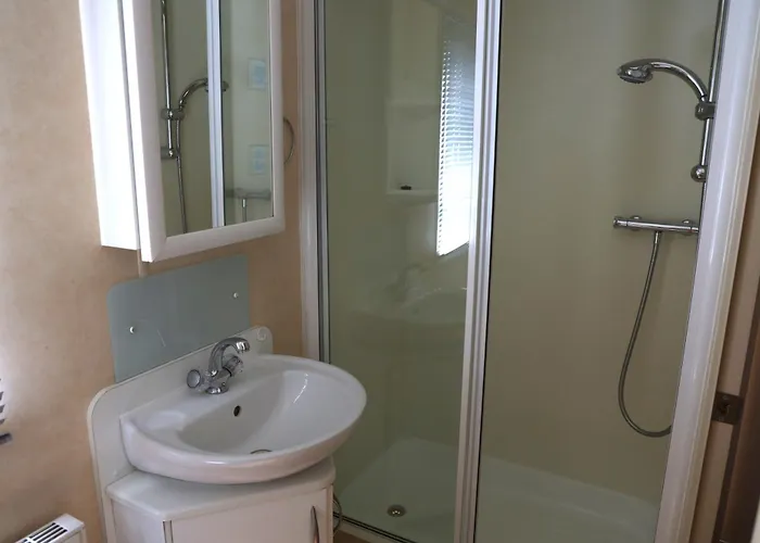 Cozy Caravan In Quiet Area Near - Caravan Brook Camping De Haan