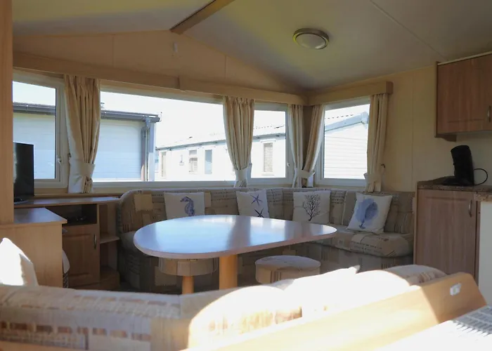 Camping Cozy Caravan In Quiet Area Near - Caravan Brook *